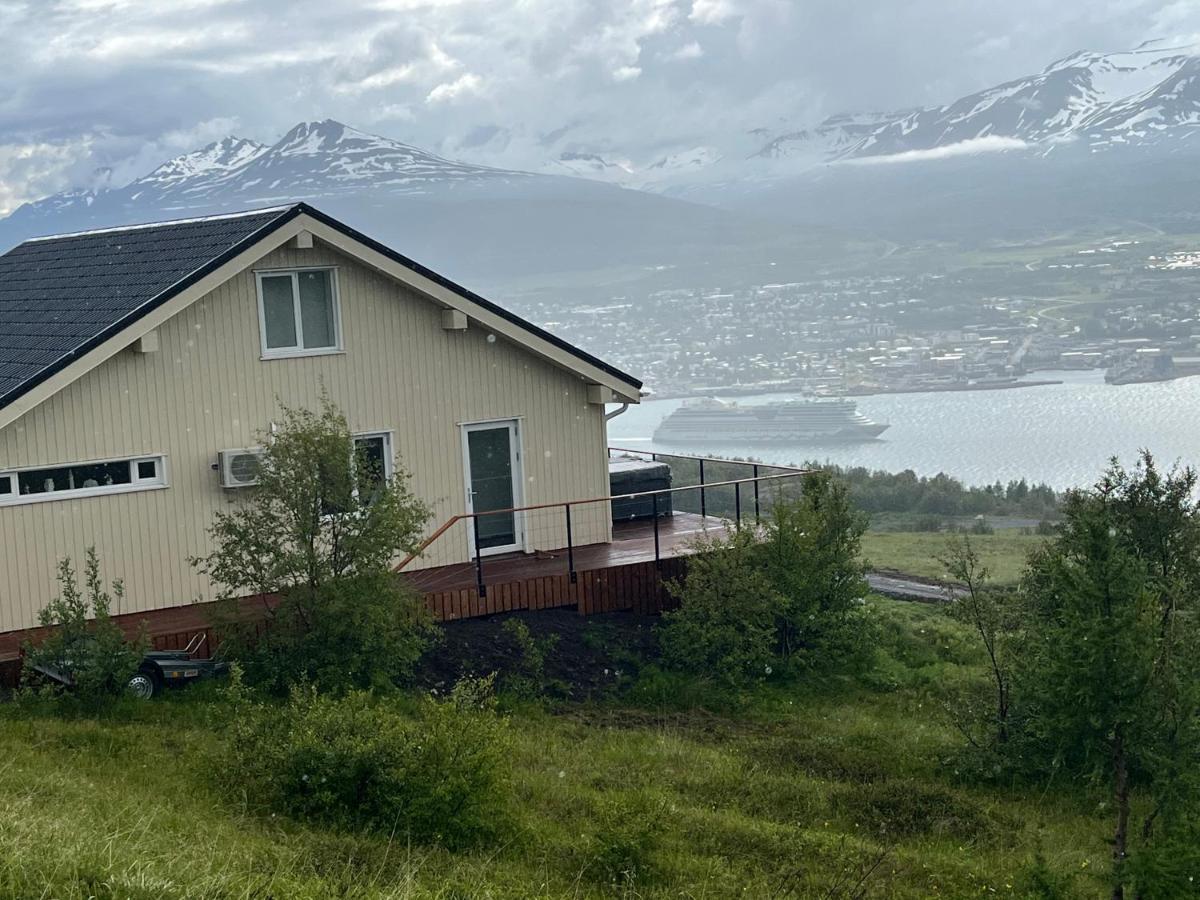 Akureyri - Cabin With An Amazing View Villa Екстериор снимка